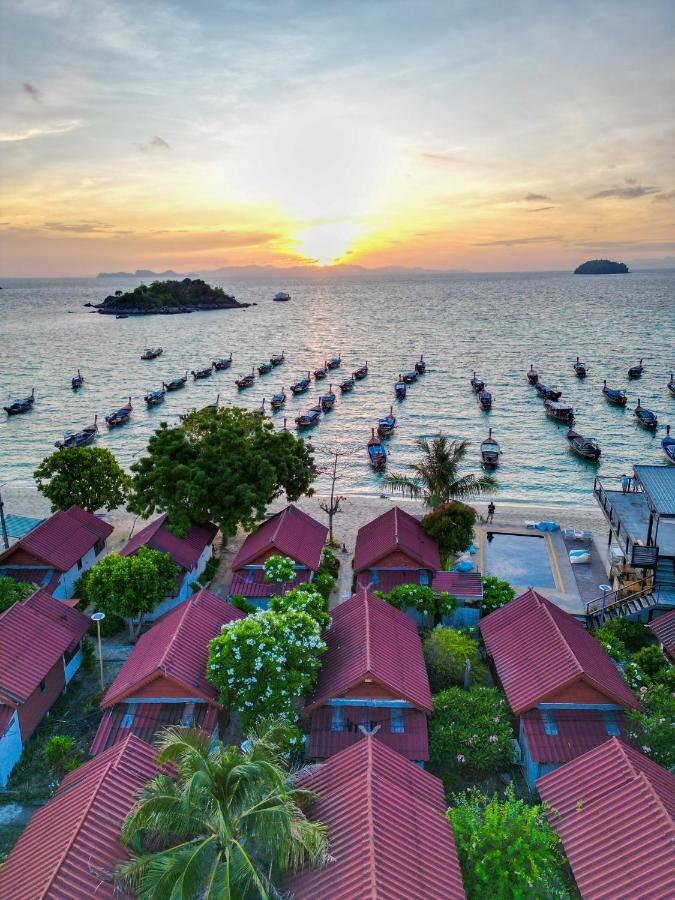 Lipe Power Beach Resort Екстер'єр фото